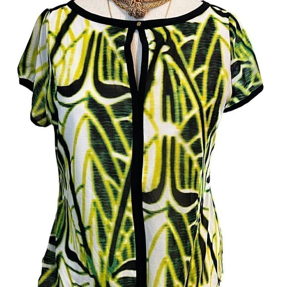 Stylish Green and Black Women's Top - Picture 1 of 5